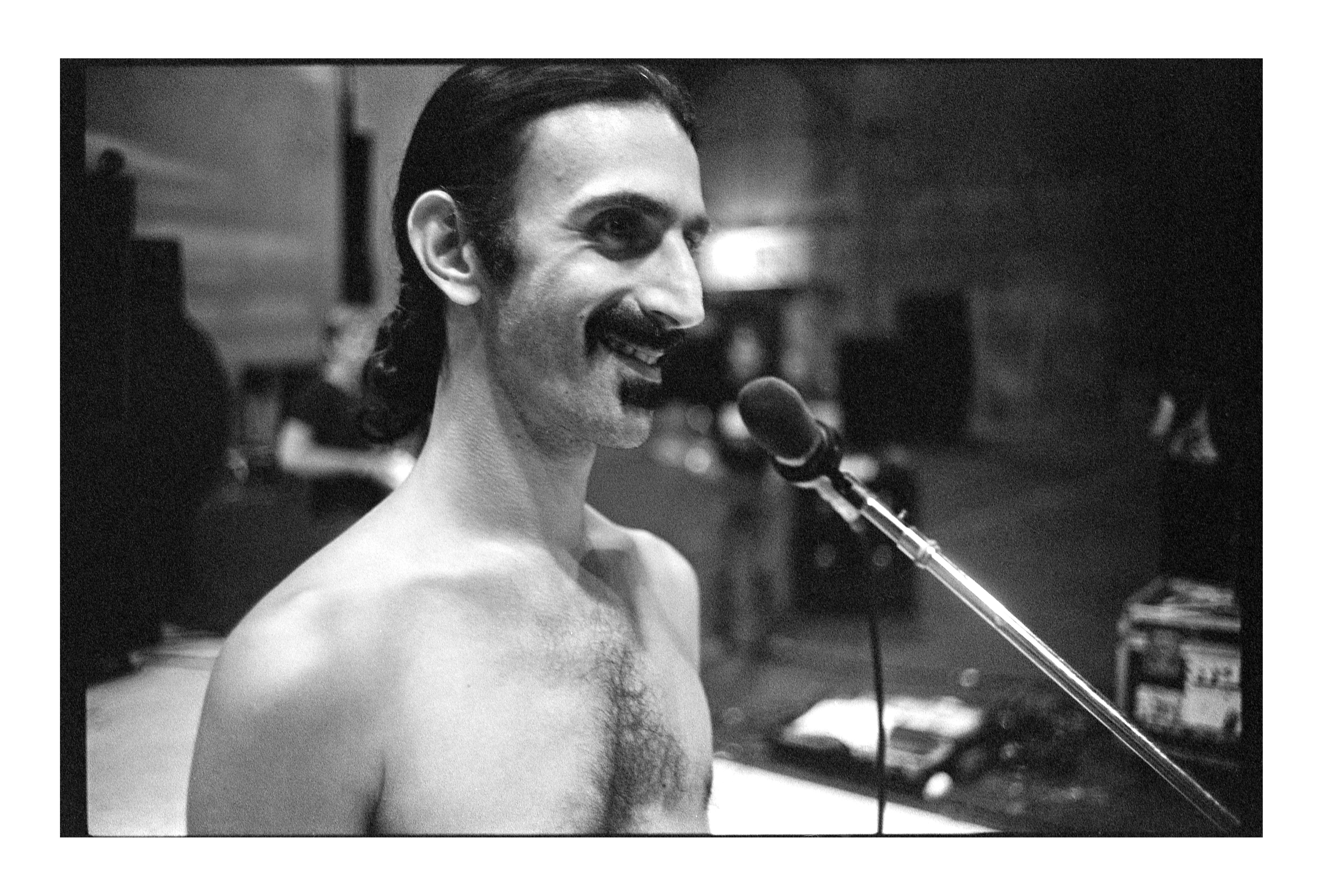Frank Zappa, 1977 LA.jpg