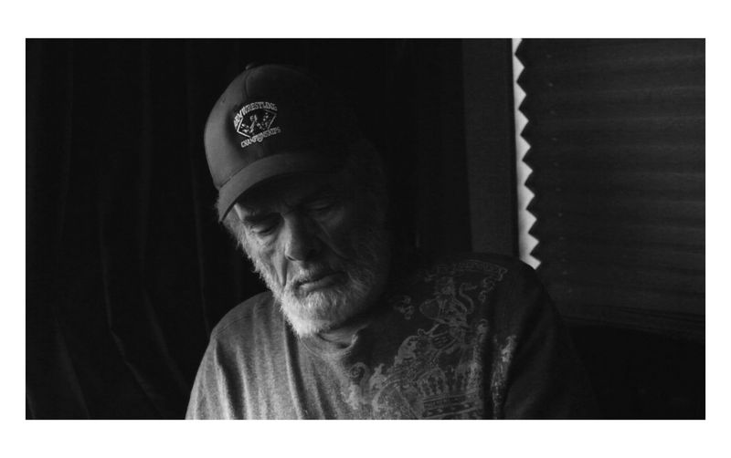 Merle Haggard on his bus, Tulsa 2015