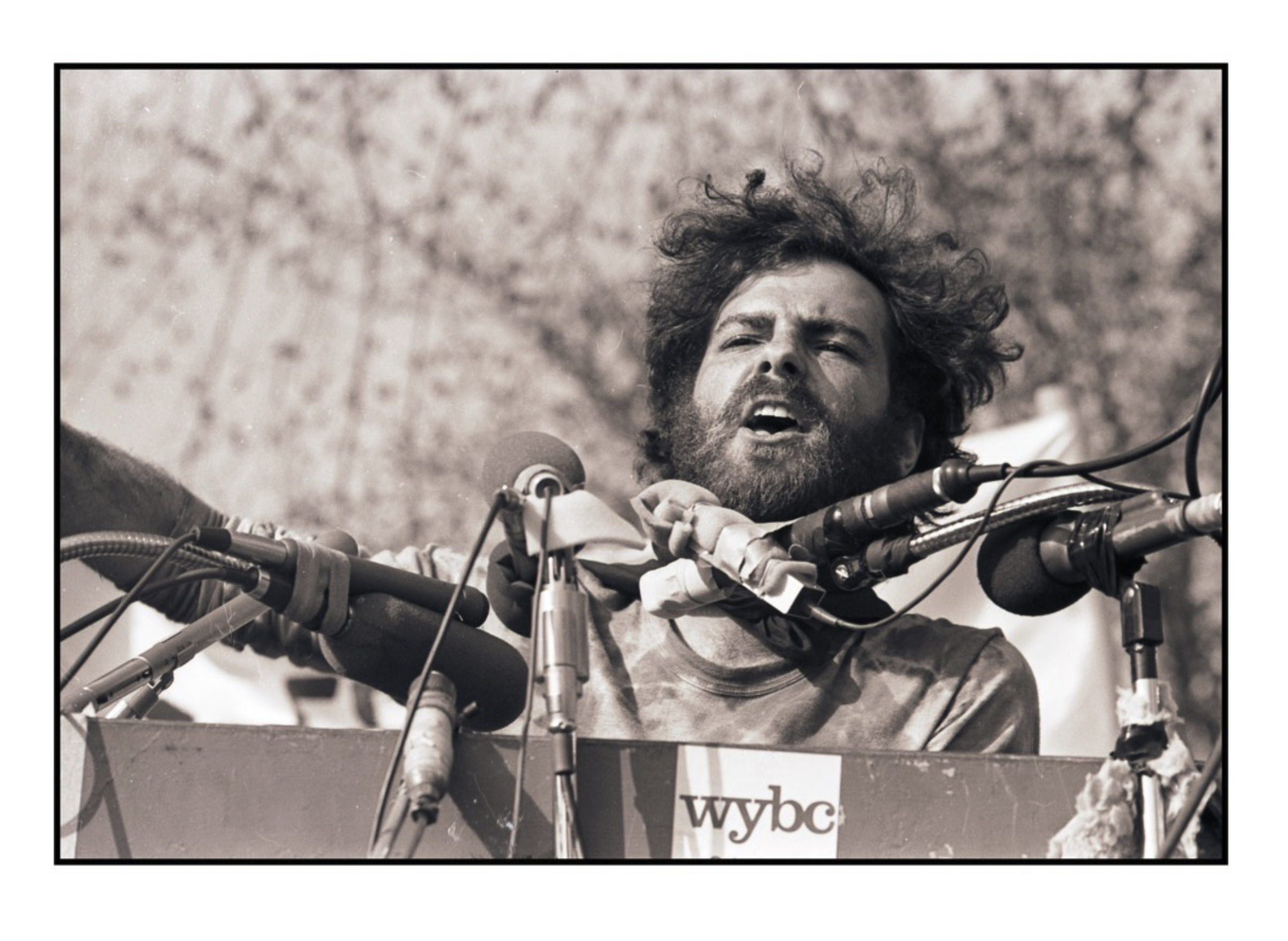 Jerry Rubin, New Haven Panther rally, 1970